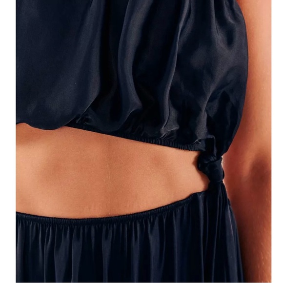 Farm Rio One-Shoulder Cut-Out Maxi Dress - Picture 3 of 7